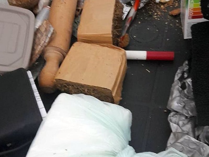 Penitenciario detenido cuando intentó ingresar medio kilo de cocaína a la carcel