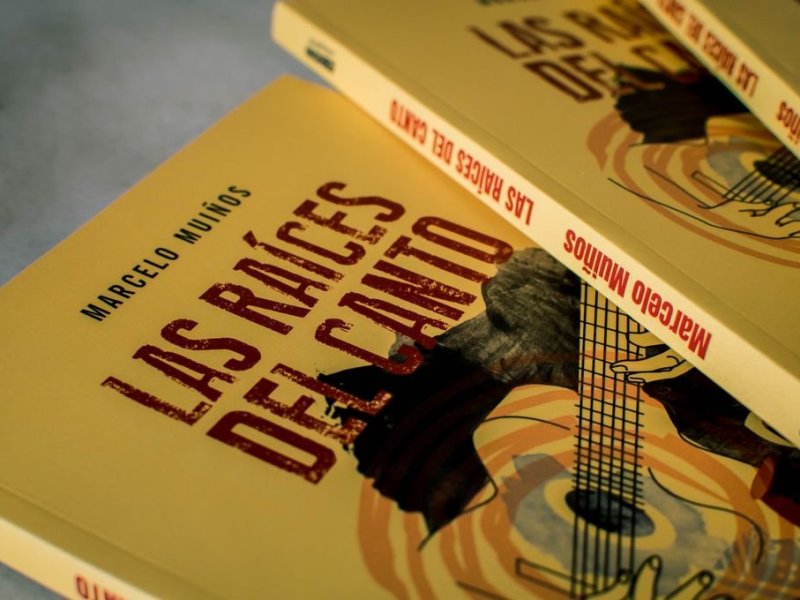 Marcelo Muiños presenta su libro de conversaciones con folkloristas del país