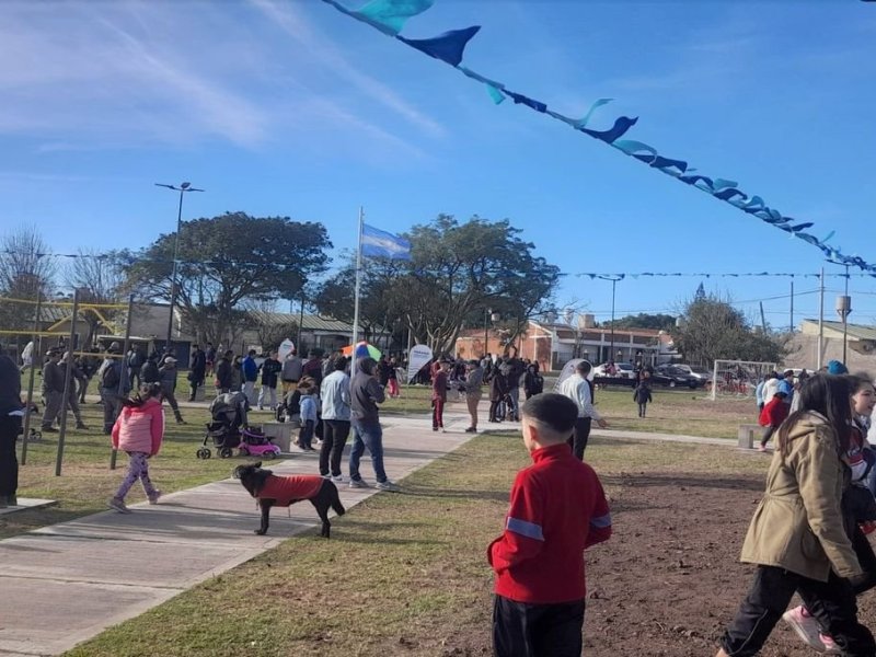 Quedaron inauguradas las obras en la plaza Cabo Baiud en Paraná
