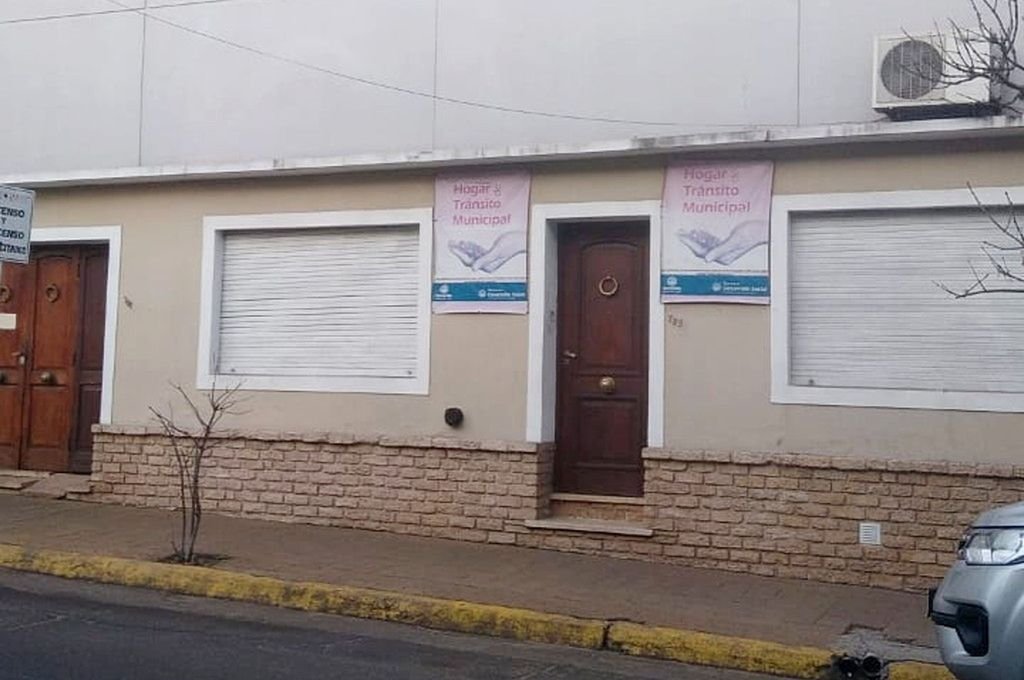 Abren las puertas y abrigan a los no tienen un lugar para vivir