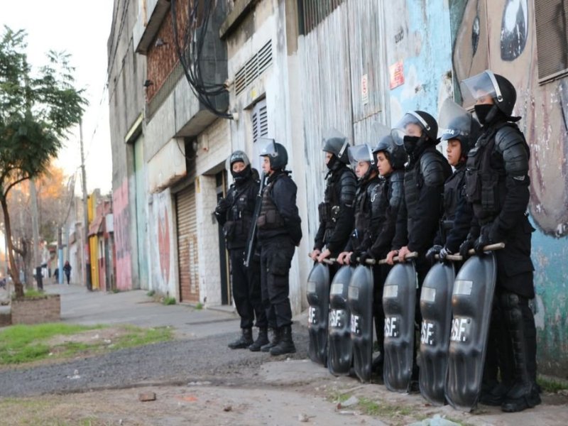 Rosario: derriban un puesto de venta de drogas