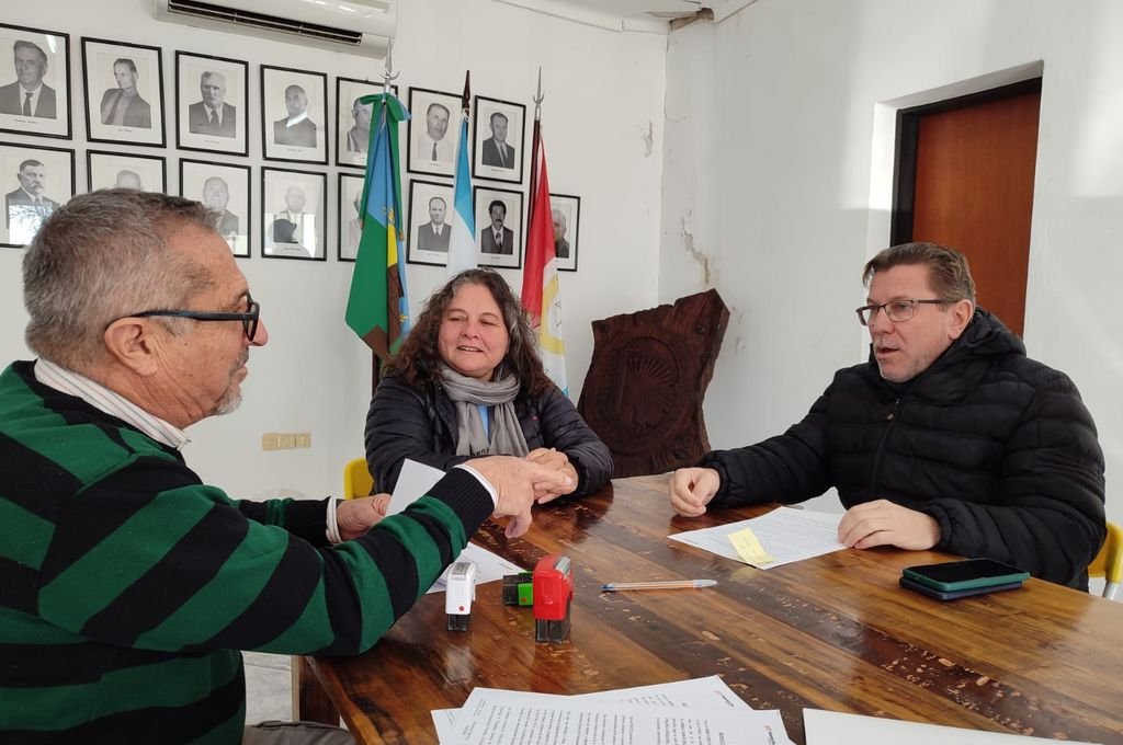 Colonia Angeloni: la comuna firmó convenio por importante obra pública