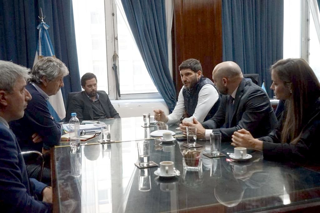 Pullaro en Economía: financiamiento productivo y RIGI para Santa Fe