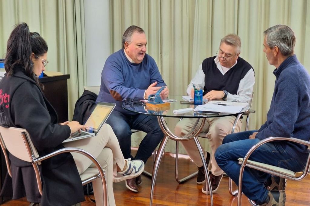 Michlig: «El gobierno Provincial avanza firmemente con acciones a favor de la obra pública departamental»