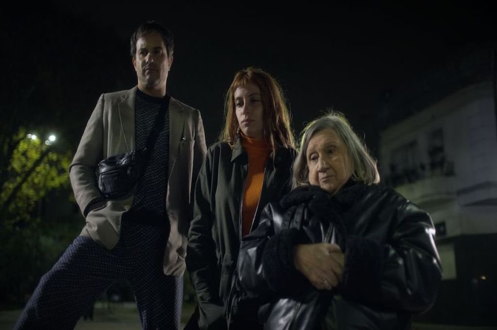 «Un paseo ultradeformer»: una webserie autogestionada que mezcla vampiros y comics