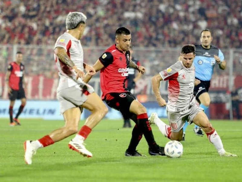 Dura caída de Newell’s