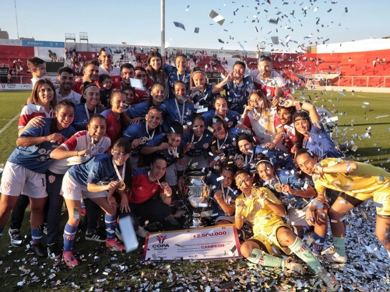 Remontada con goleada: Unión es tricampeón de la Copa Santa Fe de fútbol femenino