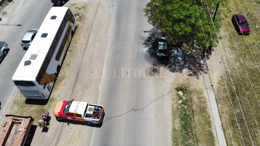 Se quemó un auto en el norte de la ciudad de Santa Fe