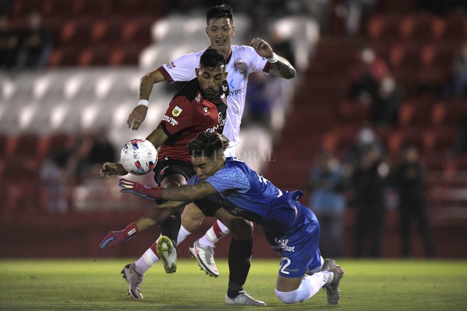 En fotos, Huracán vs. Colón