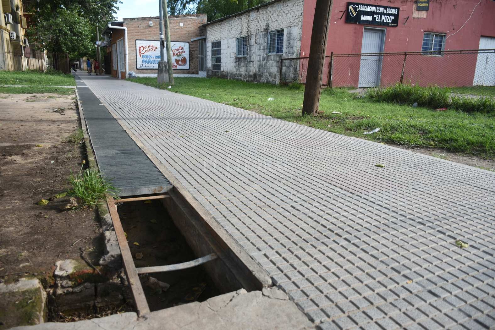 Barrio El Pozo, imágenes de inconvenientes para los vecinos