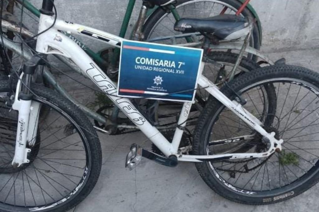 Un policía que se encontraba fuera de turno frustró un robo de bicicletas en San Lorenzo