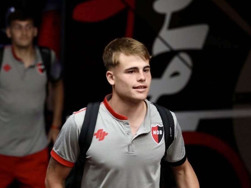 Newells, con la fuerza de los pibes, quiere dar el golpe en Santa Fe