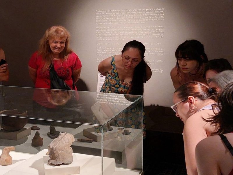 Ese paraíso amenazado por alambres. Inauguración de Poéticas de la orilla