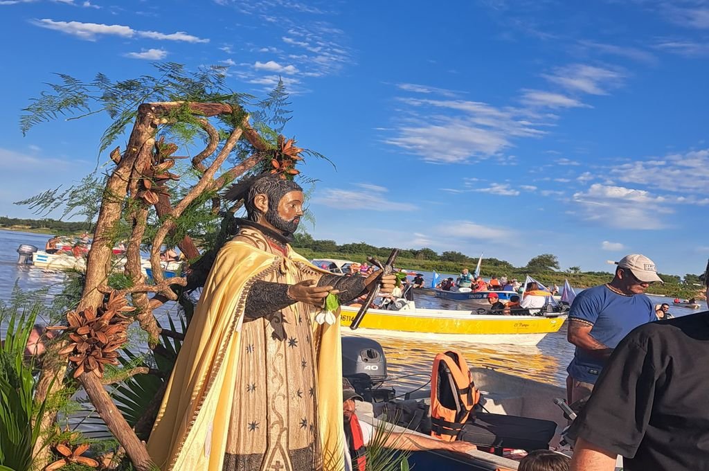 San Javier: peregrinación náutica, misa y mensaje de fe