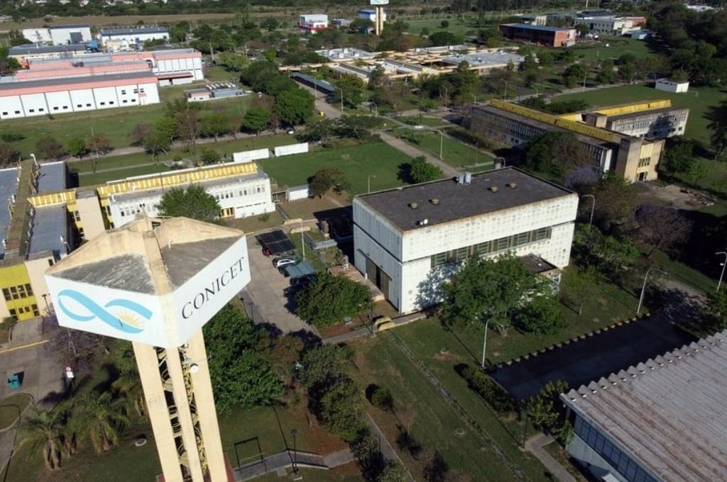 Preocupa el éxodo en el Conicet Santa Fe: advierten que se fueron 42 personas en dos años