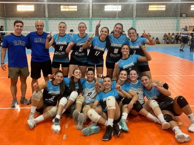Echagüe manda en Paraná: campeón en masculino y femenino