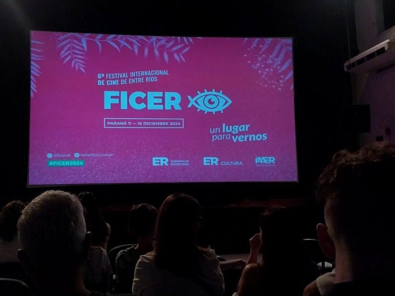 Con una gran participación del público continúa el Ficer