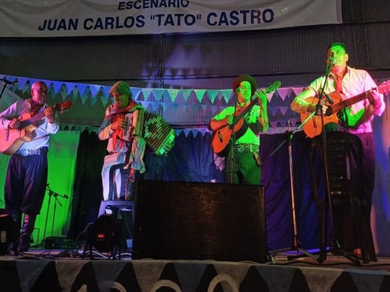 Desvío Arijón festejó sus 138 años y sus Fiestas Patronales este domingo con comuniones y música