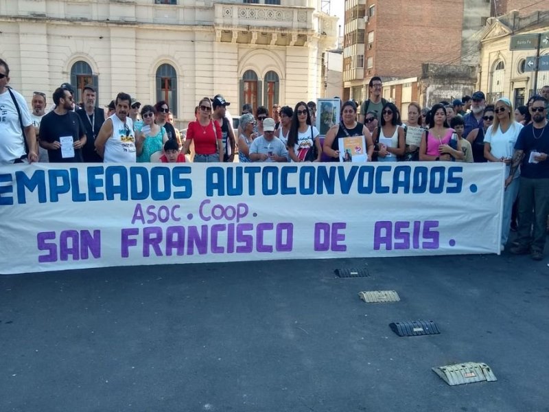 San Francisco de Asís: peligra la fuente laboral de más de cien familias