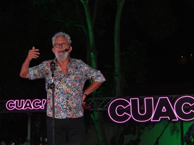 Lalo Mir condujo el primer encuentro del ciclo Cultura Abierta