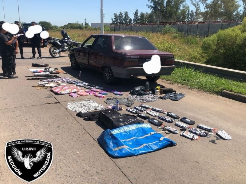 Robaron en un local comercial y se llevaron el insólito botín de 32 cartucheras escolares