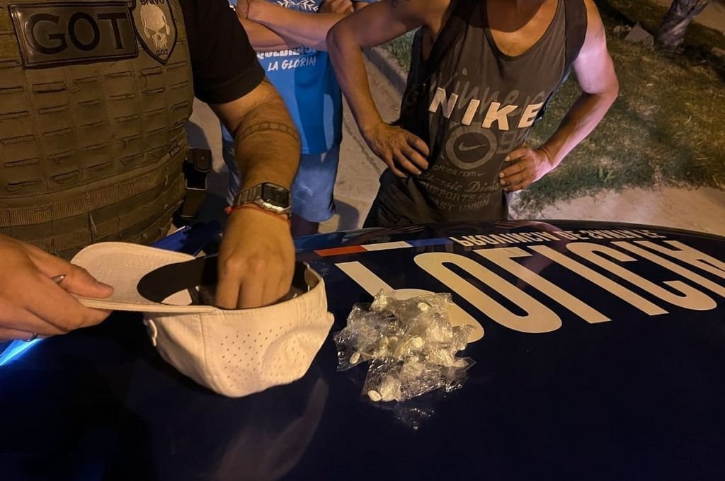 Detuvieron a sospechoso con 20 envoltorios de droga
