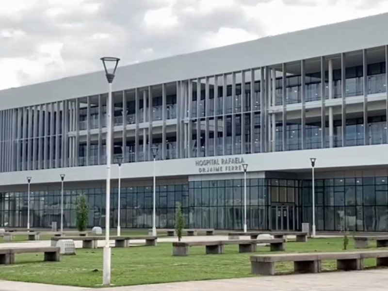 Pullaro anunció que antes de que finalice el 2025 estará terminado el nuevo hospital de Rafaela