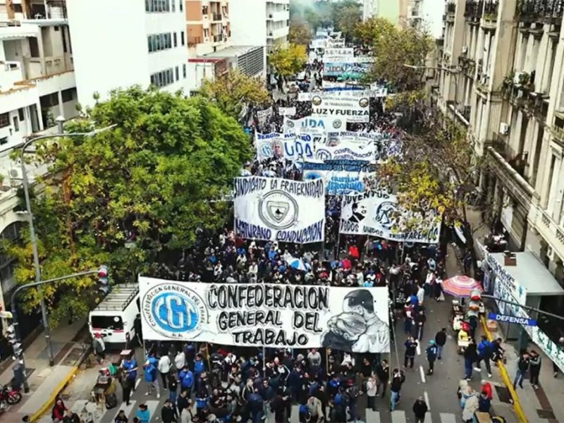 La CGT Paraná se moviliza en defensa de los jubilados