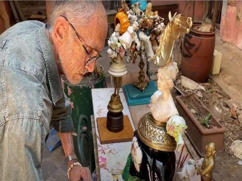 La belleza de lo roto y la importancia de los objetos en una muestra del artista Dante Taparelli 