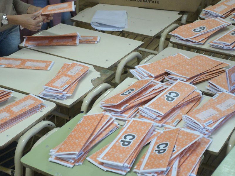 Las urnas ya están en Santa Fe