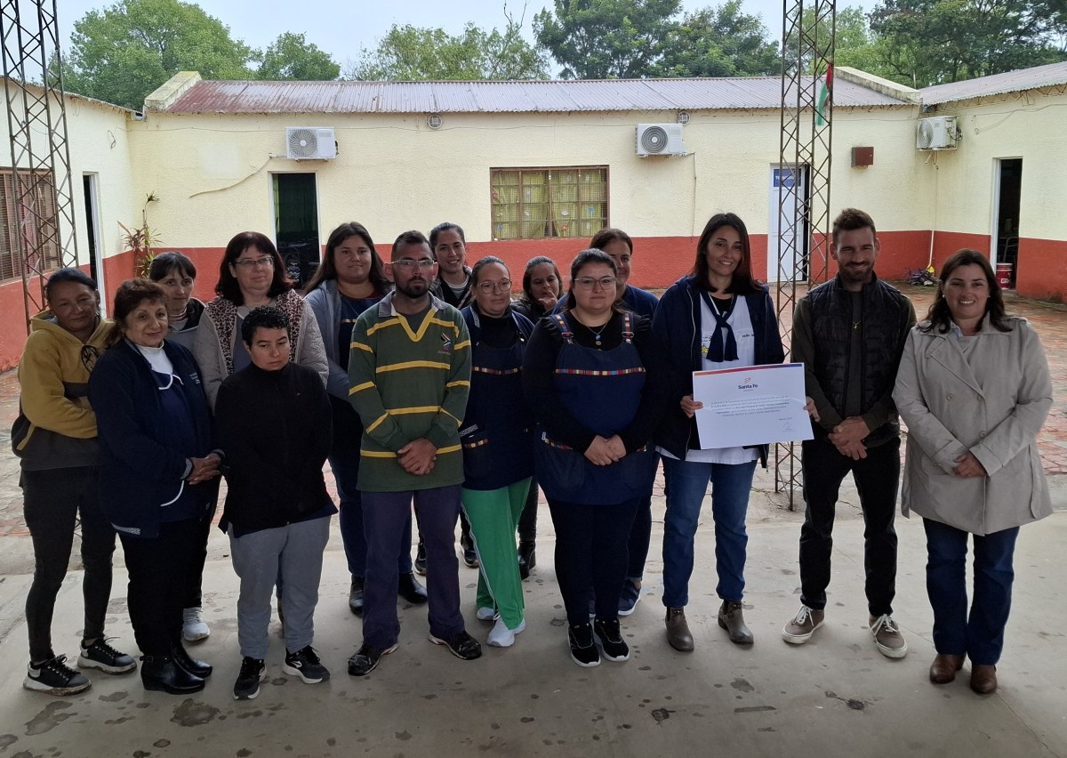 Provincia destina casi 15 millones para renovar la instalación eléctrica de la escuela Oreste Caporaletti