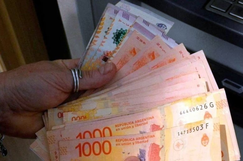 Está el cronograma de pago de haberes a empleados públicos de Santa Fe