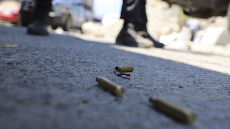 Dos muertos y cuatro heridos fue el saldo de una balacera en la zona oeste de Rosario