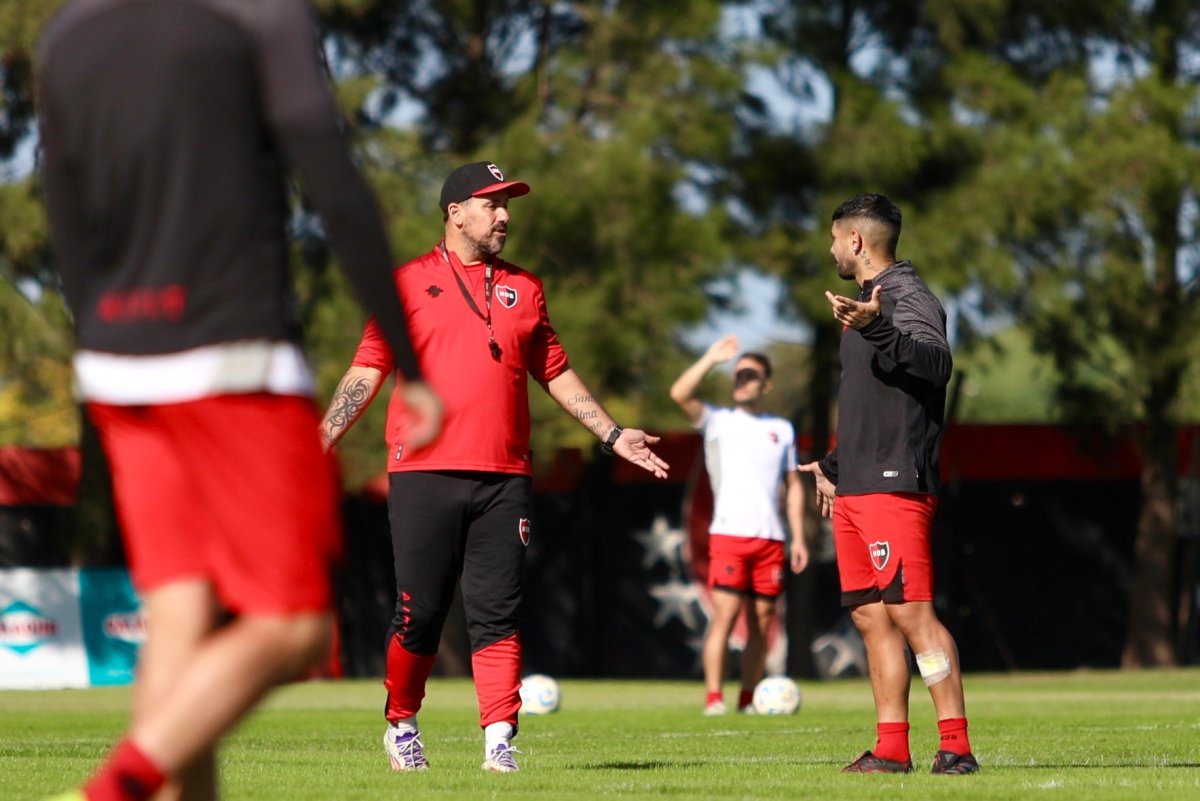 Newell’s inicia su vía crucis de tres estaciones buscando la resurrección