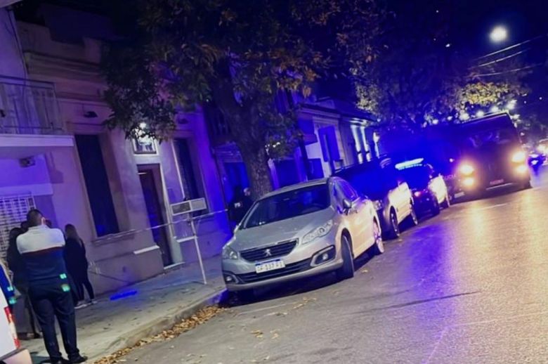Santa Fe: investigan la muerte de un peluquero que encontraron dentro de su local