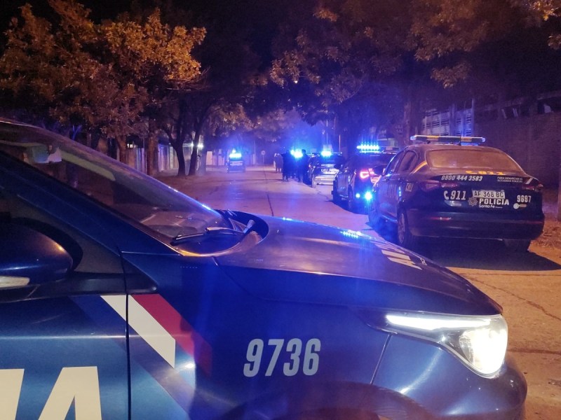 Un hombre atacó a su pareja con un martillo en la cara y se atrincheró en una vivienda de Rafaela