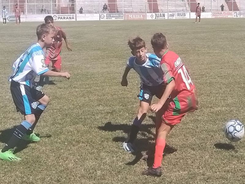 Juveniles de Belgrano debutaron con buena cosecha en AFA