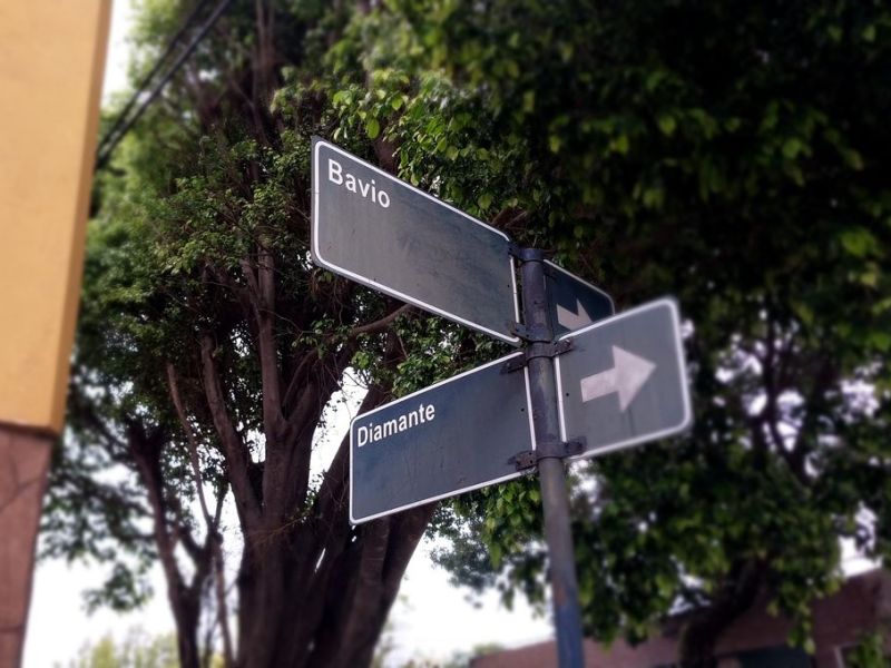 Recorrido literario por uno de los barrios más singulares de Paraná