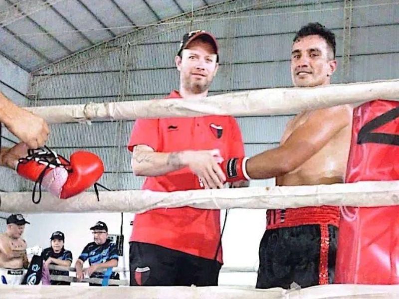 Victorias de los boxeadores paranaenses Garateguy y Martínez