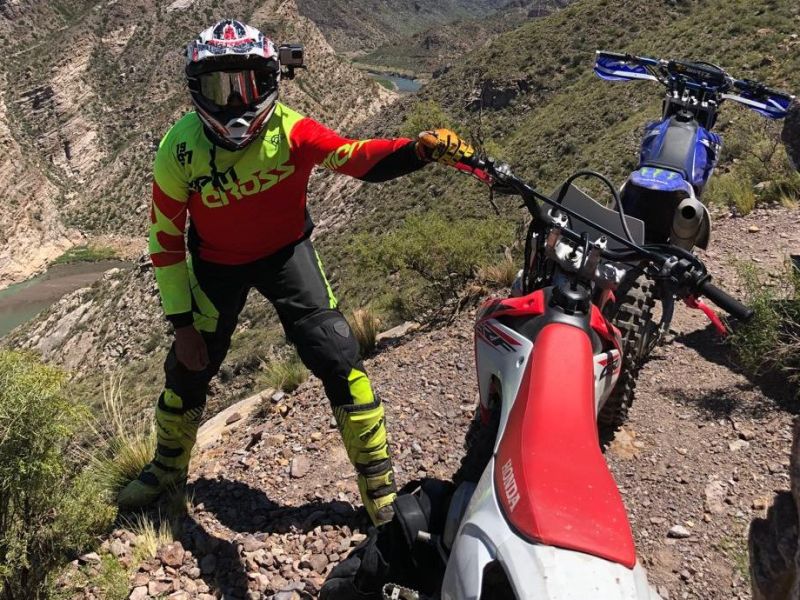 San Genaro: le robaron gran cantidad de bebidas y hasta un equipo de competición de motociclismo