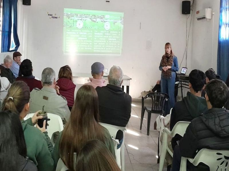 Encuentro de capacitación en producción orgánica en Villaguay