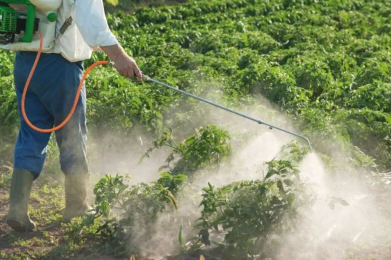 Ley de Agroquímicos: comienzan a capacitar a operarios en equipos pulverizadores
