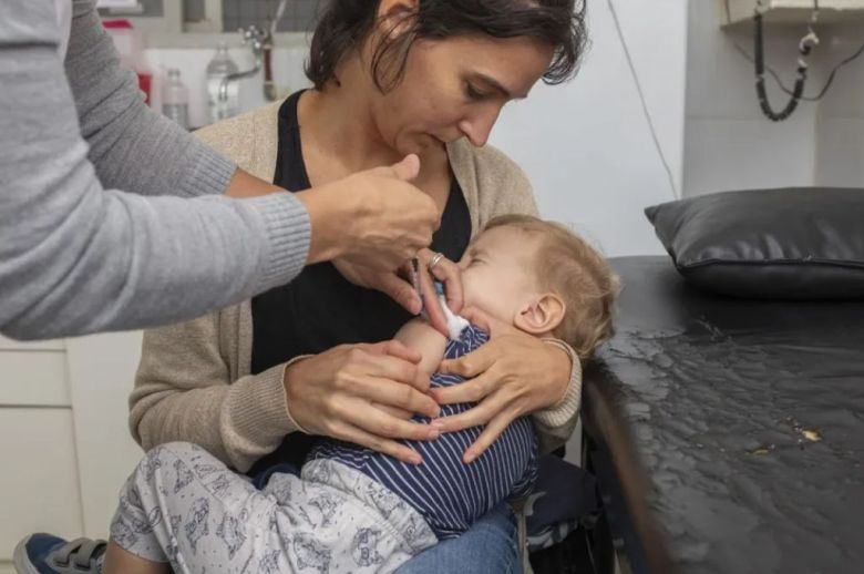 Prevención del sarampión: llegaron a Entre Ríos nuevas dosis de vacunas doble y triple viral