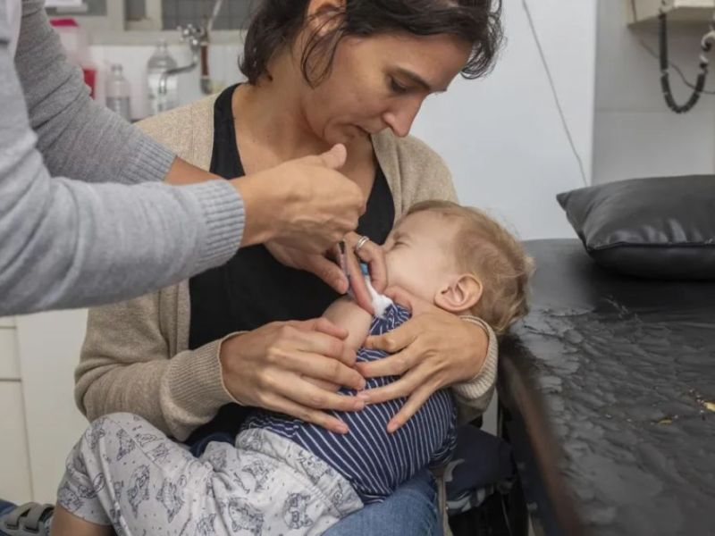Prevención del sarampión: llegaron a Entre Ríos nuevas dosis de vacunas doble y triple viral