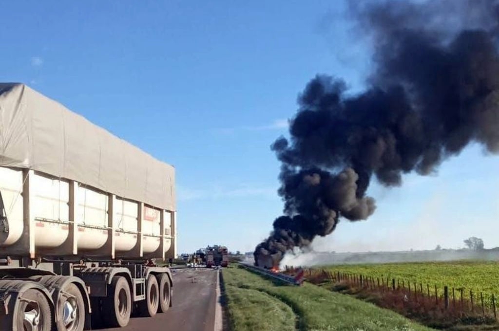 Choque e incendio: impactante accidente en la Ruta Nacional 33 entre ...