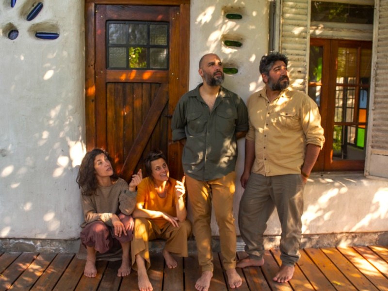 Presentan en Rosario Ya es otoño, una performance poético musical que busca explorar el interior