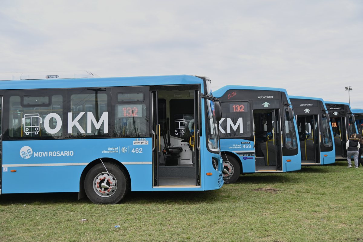 Rosario suma otros doce nuevos coches 0 km destinados a la línea 132