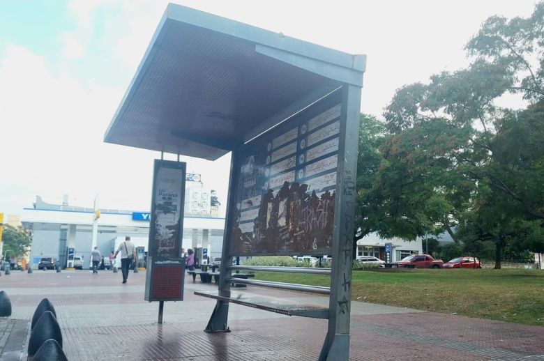 Martes sin transporte público en Paraná por paro de colectiveros