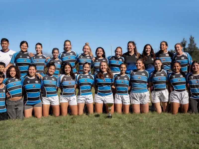 El rugby femenino de Echagüe gritó campeón en el torneo Dos Orillas