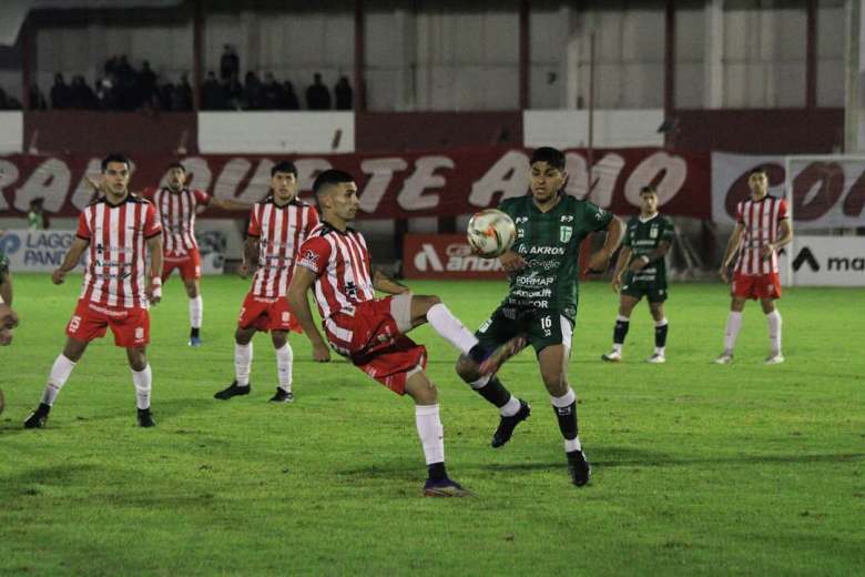 Resumen de Ascenso: victorias de 9 de Julio y Central Córdoba